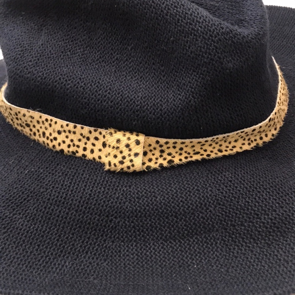 Anthropologie Brighton hat flaws nay leopard 🐆 - Picture 3 of 9